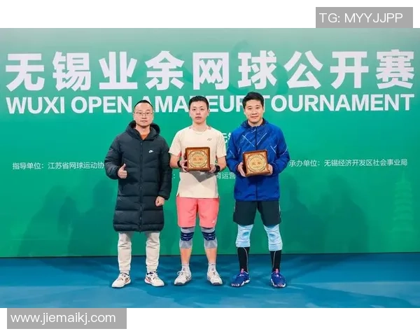 南京网球队在世锦赛中的默契配合与战术执行分析